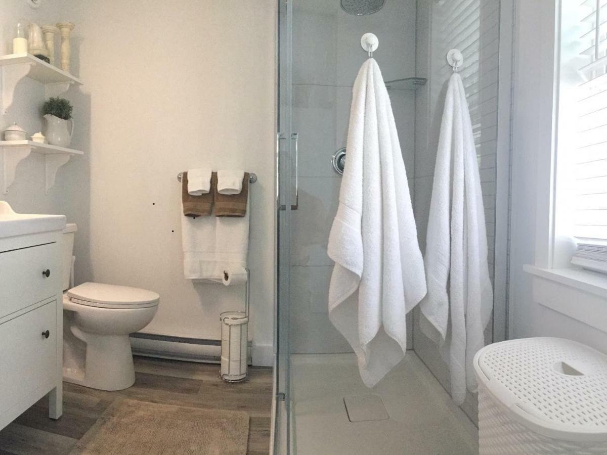 Mahone Bay Hide-Away Apartment Екстериор снимка