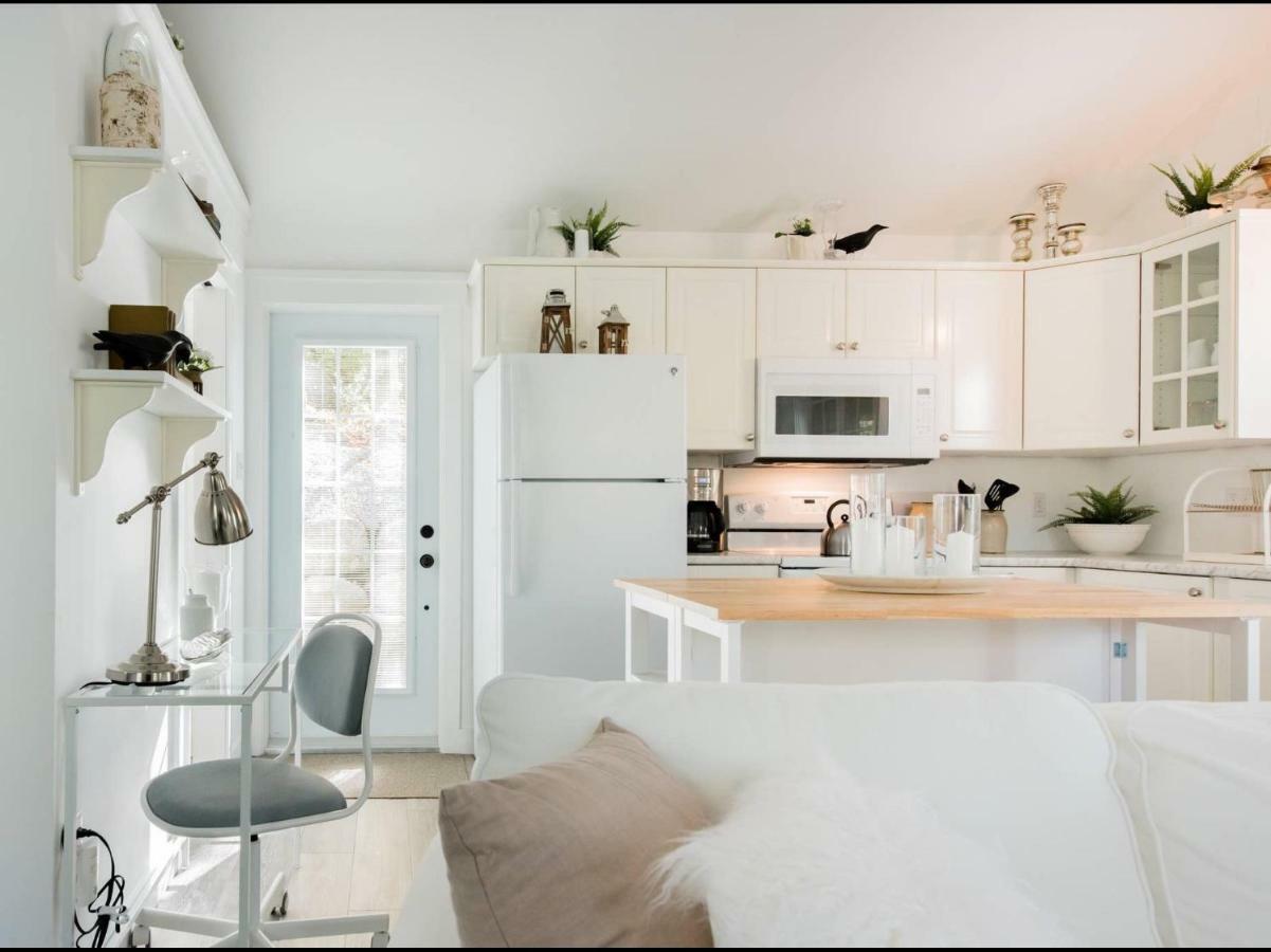 Mahone Bay Hide-Away Apartment Екстериор снимка